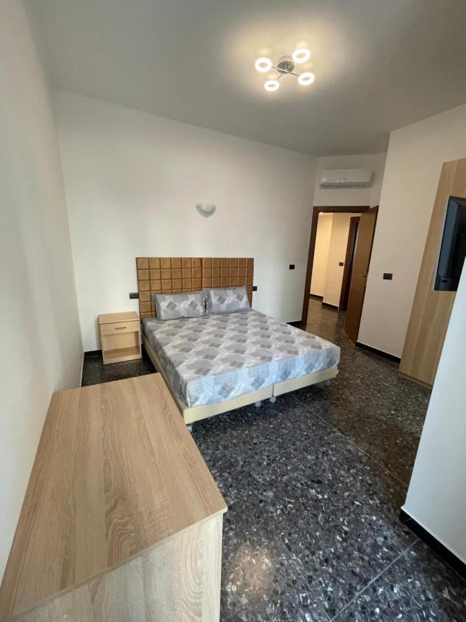 Due Passi Dal Mare Hotel Savona Luaran gambar