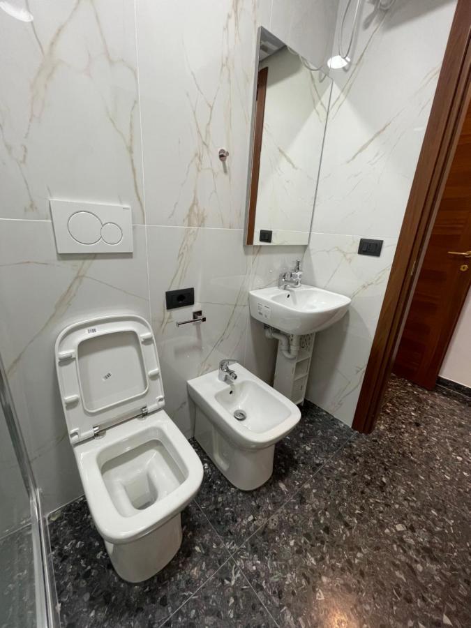 Due Passi Dal Mare Hotel Savona Luaran gambar